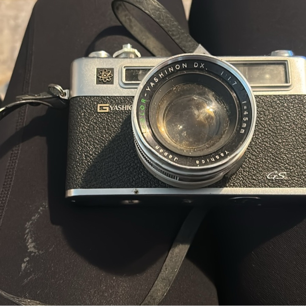Yashica GS Black and Silver Camera vintage 1960 sold as is
